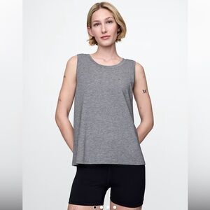 Athleta breezy tank Heather Gray tencel Tank Top SZ MED